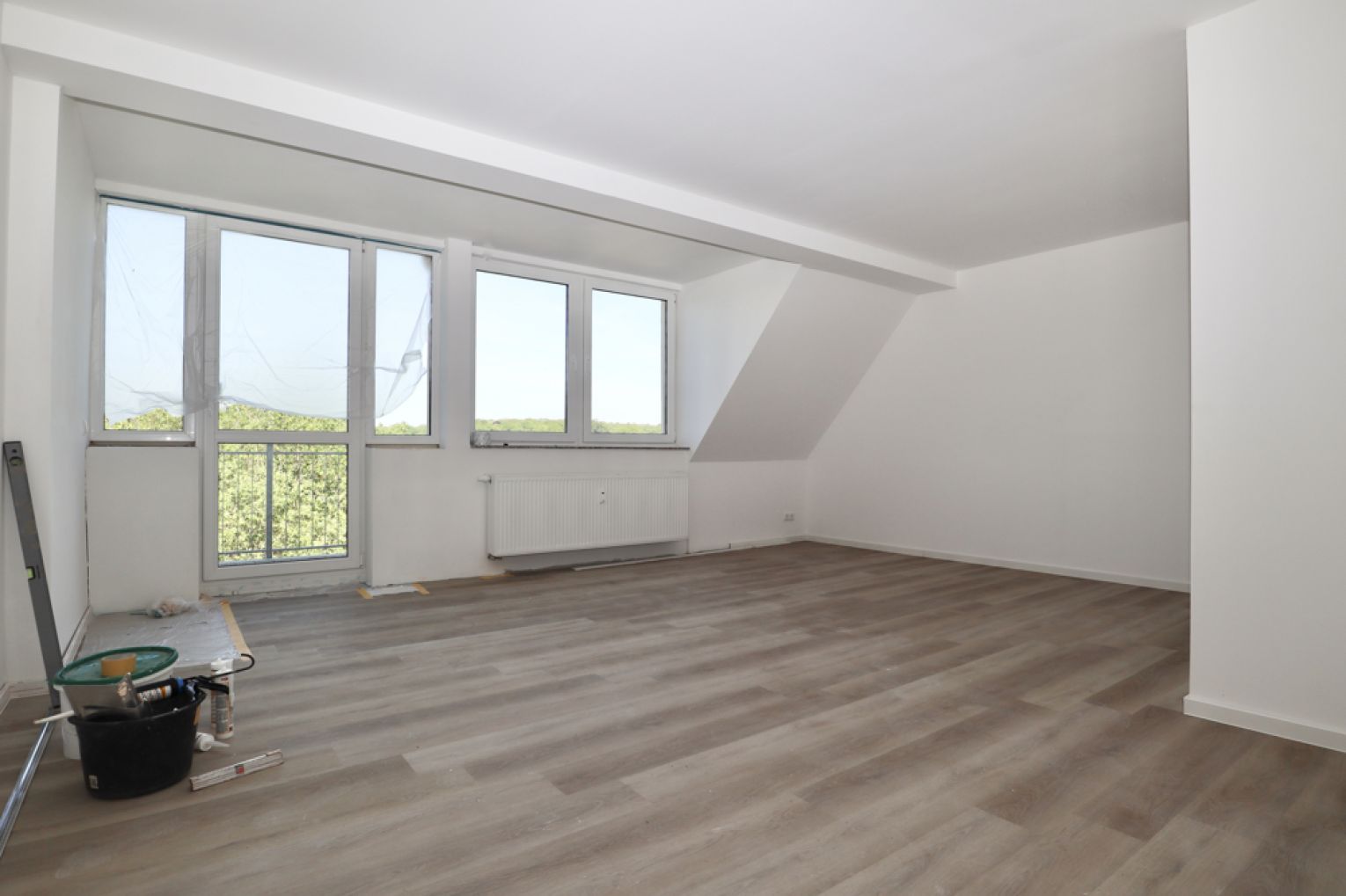 Schloßchemnitz • Maisonette • 3-Raum Wohnung • Erstbezug • Tageslichtbad •  Terrasse • jetzt anrufen