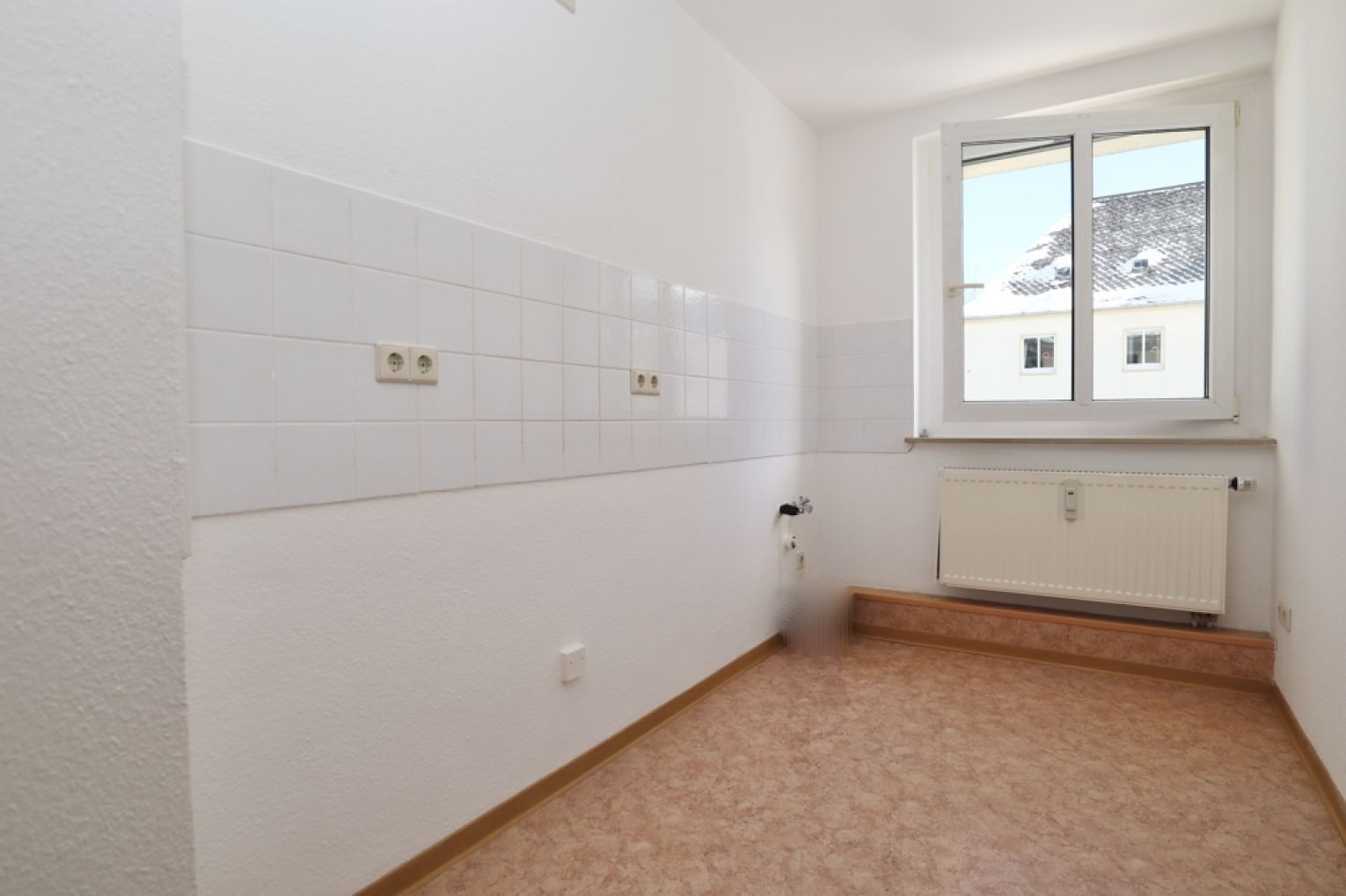 Gutschein • Einbauküche • 2-Raum Wohnung • in Chemnitz • ruhige Lage • Tageslichtbad • jetzt mieten!