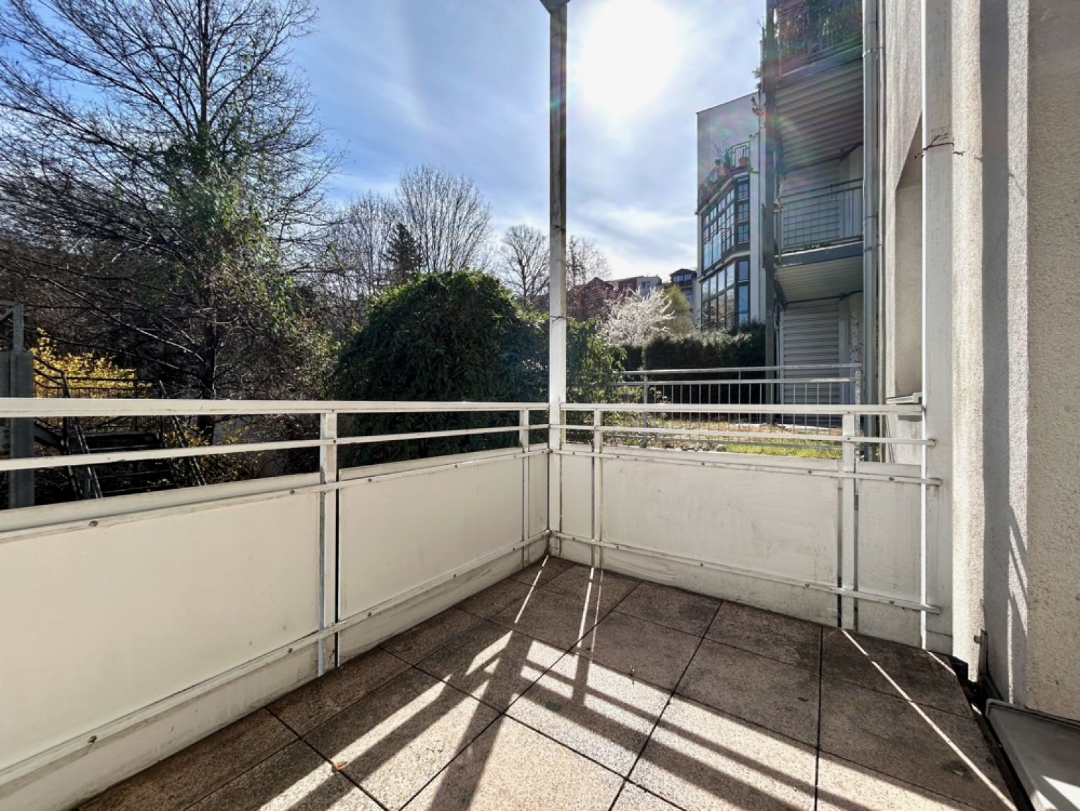 Kaßberg • offenes Wohnen • Balkon • 2 Zimmer • Tiefgarage • zur Miete • schnell sein