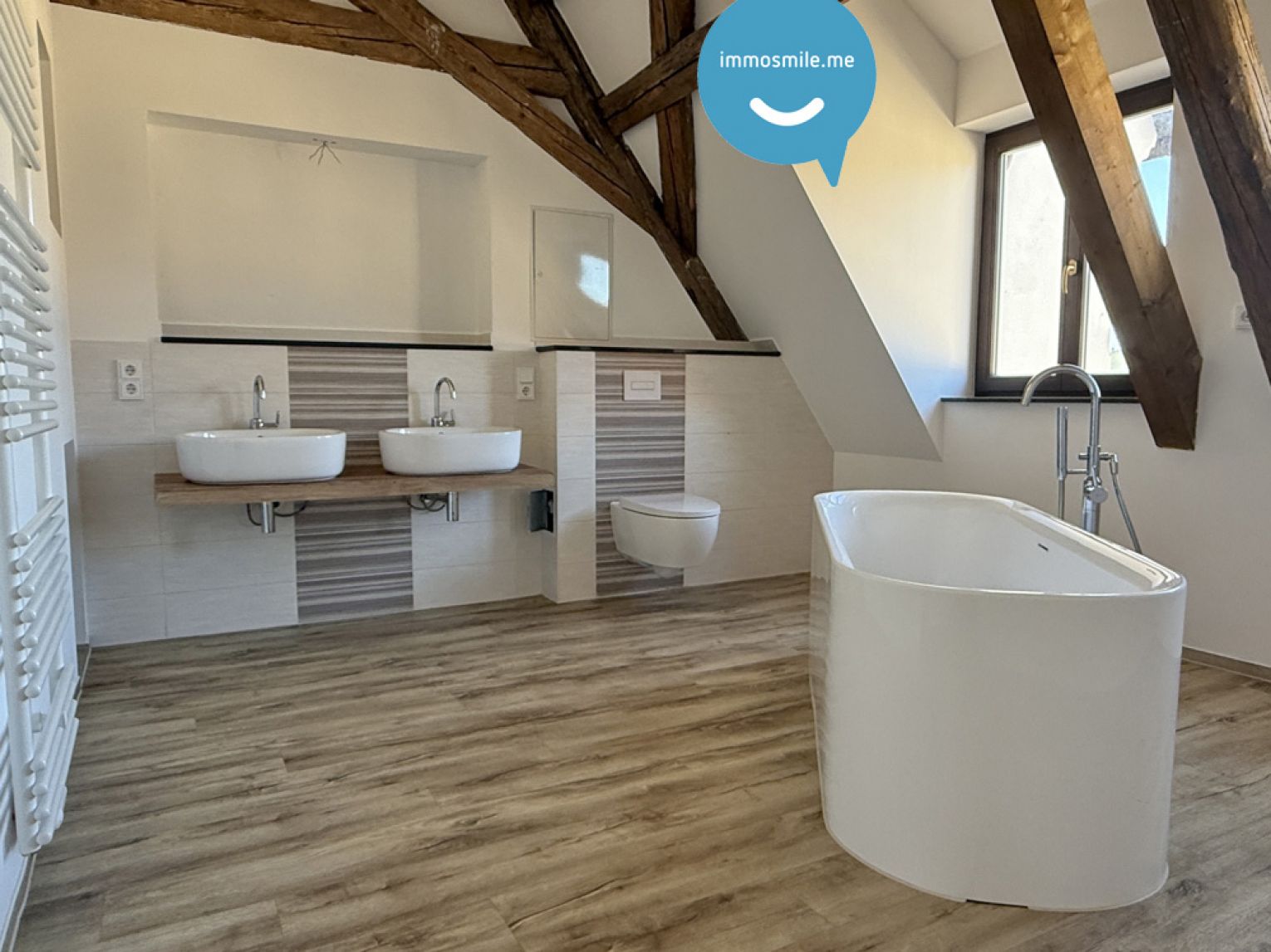 MEGA Ambiente • 4 Zimmer • Fussbodenheizung • offener Wohn-Esbereich • riesiger Balkon • TOP-BAD!