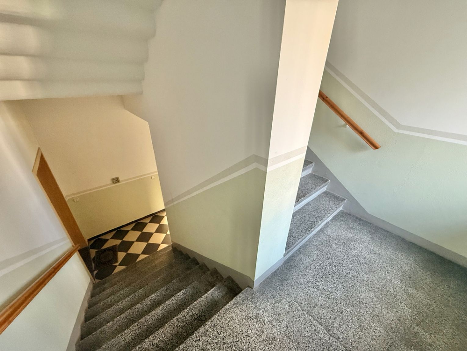 auf dem Schloßberg • Chemnitz • 2-Zimmer • vermietet • Kapitalanlage • Eigentumswohnung • zum Kauf