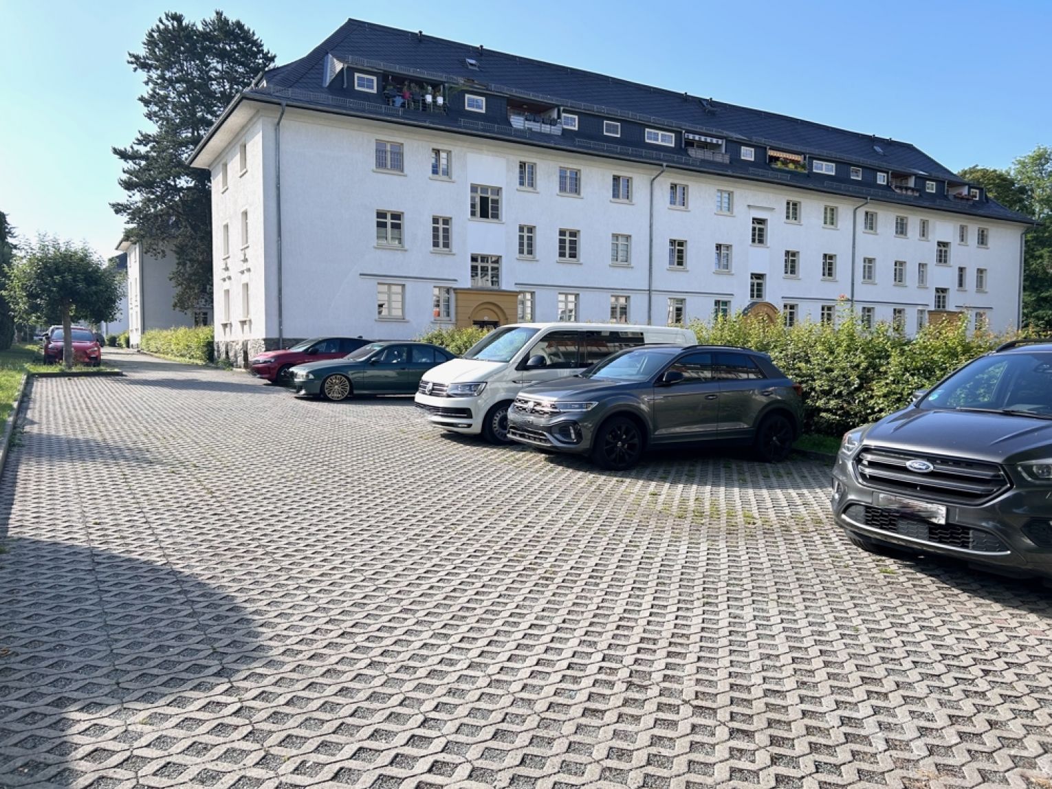 3-Raum Wohnung • im Dachgeschoss • mit Terrasse • offene Küche • Stellplatz • in Chemnitz • Gablenz