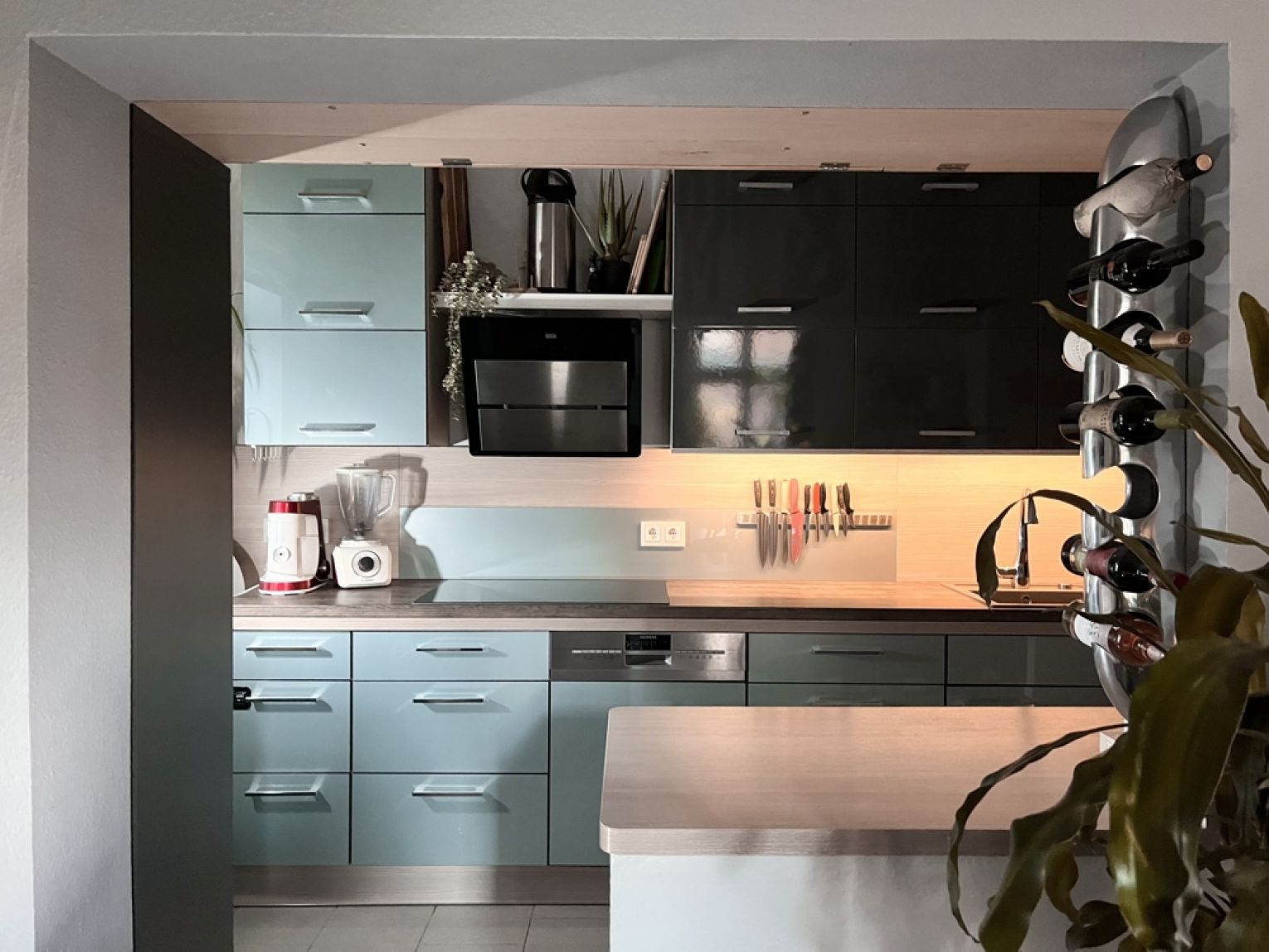 3-Raum Wohnung • Kaßberg • offene Küche • großer Balkon • Stellplatz • in Chemnitz • schnell sein