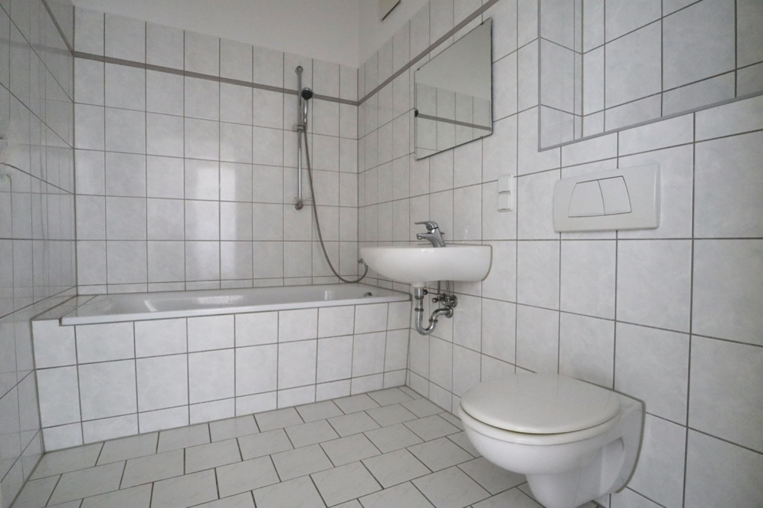 Kaßberg • helle 1- Zimmer Wohnung • zur Miete • Einbauküche  • Chemnitz