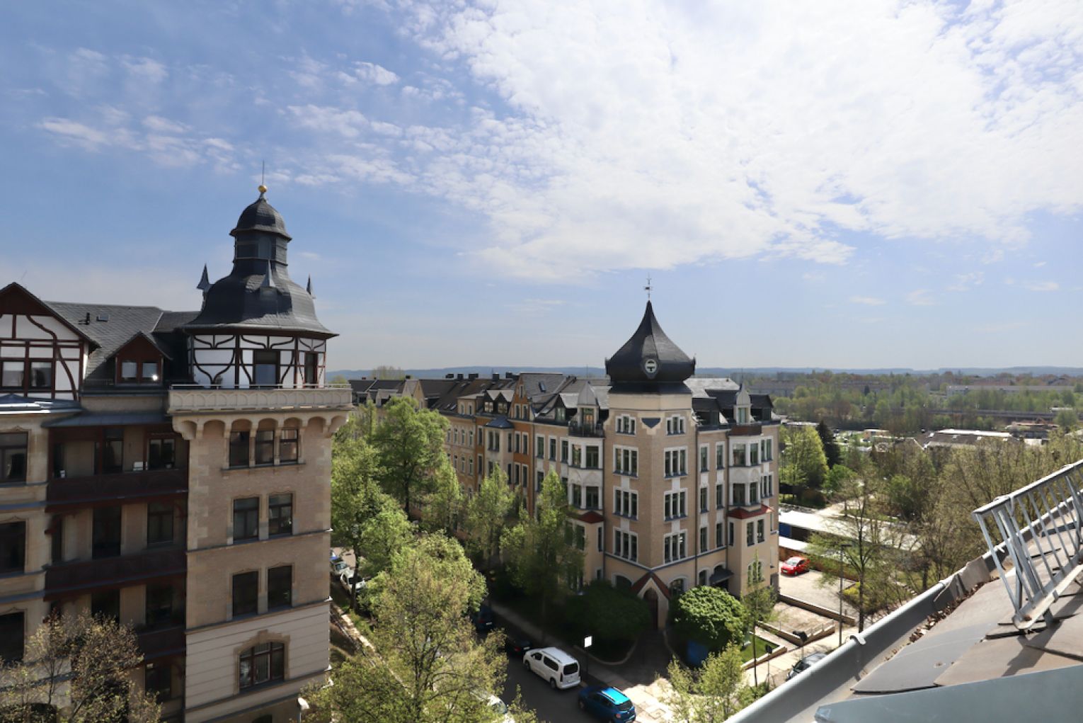 Kaßberg • große 3-Raum Wohnung • Dachgeschoss • Balkon • Chemnitz • modern • jetzt mieten