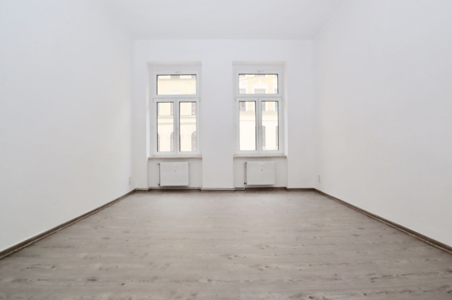 große 3-Raum Wohnung • Küche • saniert • mit Dusche • Sonnenberg • in Chemnitz • Termin vereinbaren