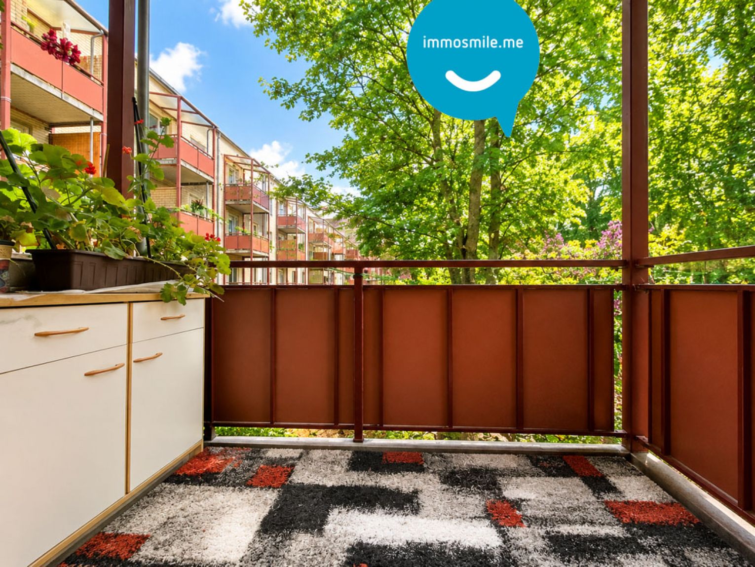 Kapitalanlage • vermietete 2-Zimmer • mit Balkon • Küche • ruhige Wohnsiedlung