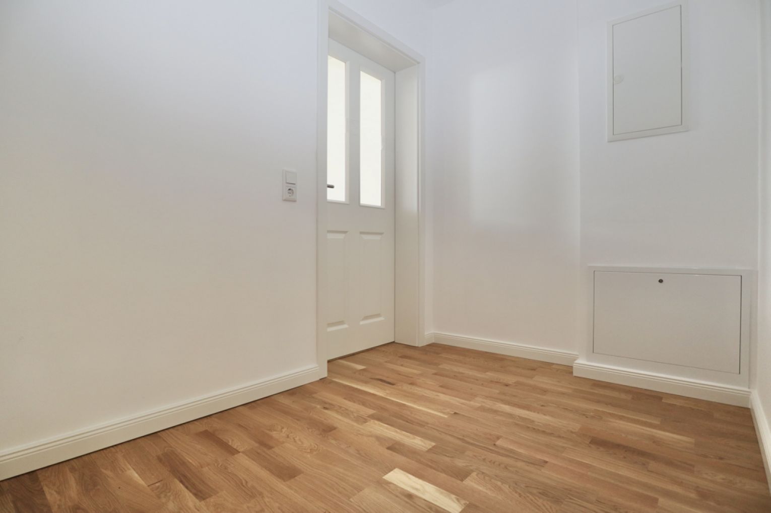 Dachgeschoss • 2-Raum Wohnung • Chemnitz • Sonnenberg • Fußbodenheizung • Erstbezug • jetzt anrufen