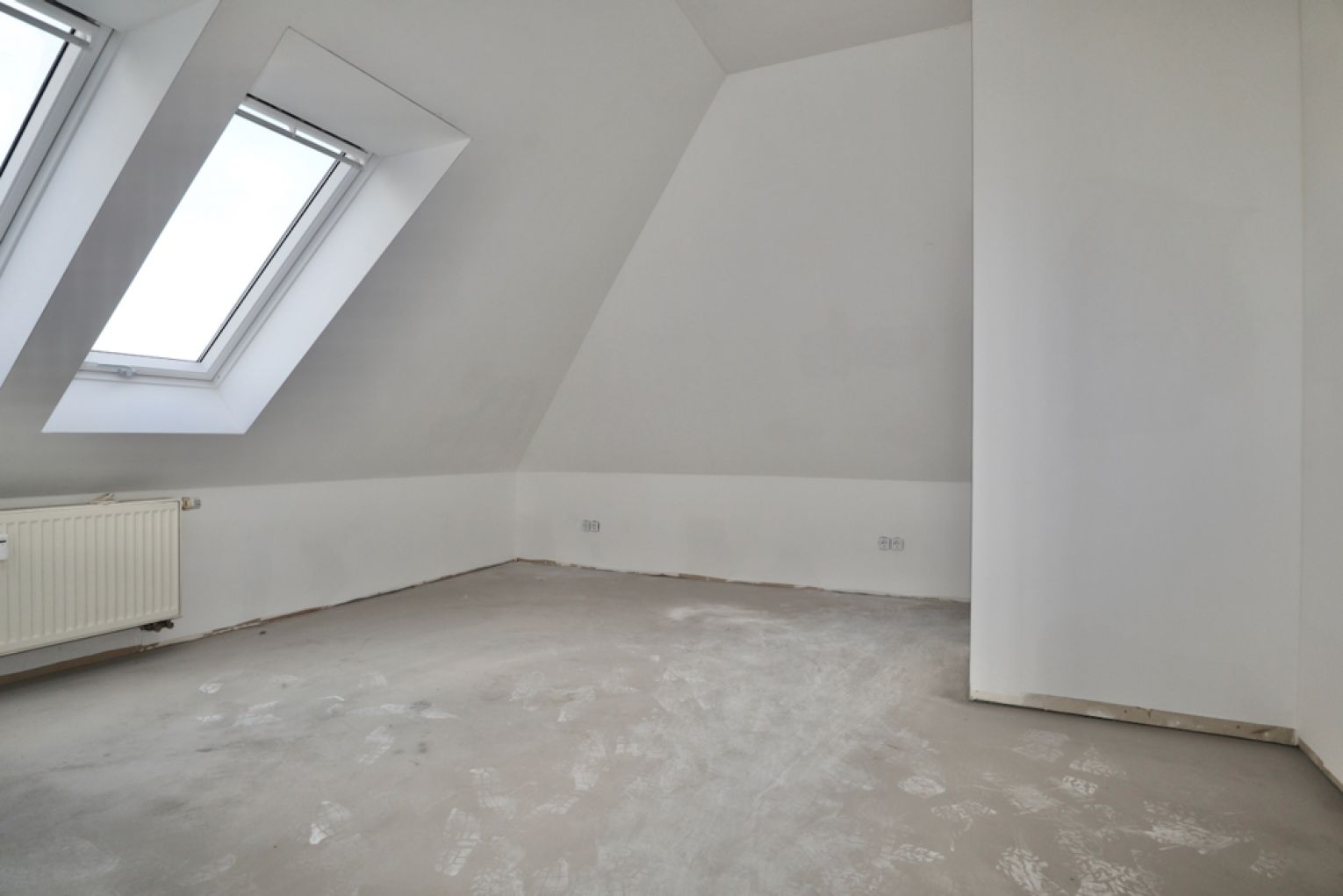 Dachgeschoss • Balkon • Stellplatz • Erstbezug • Neukirchen • zur Miete • 3-Zimmer • schnell sein!