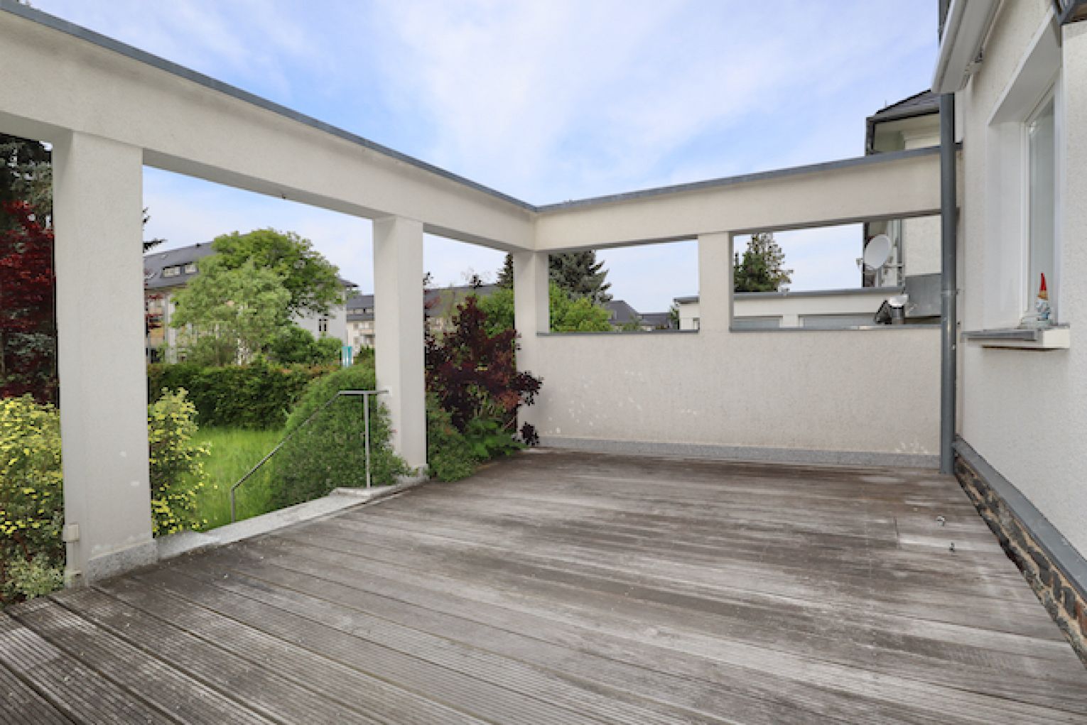 in Gablenz • Reihenhaus • toller Garten • Garage • Terrasse • Kaminanschluss • mit Küche • zur Miete