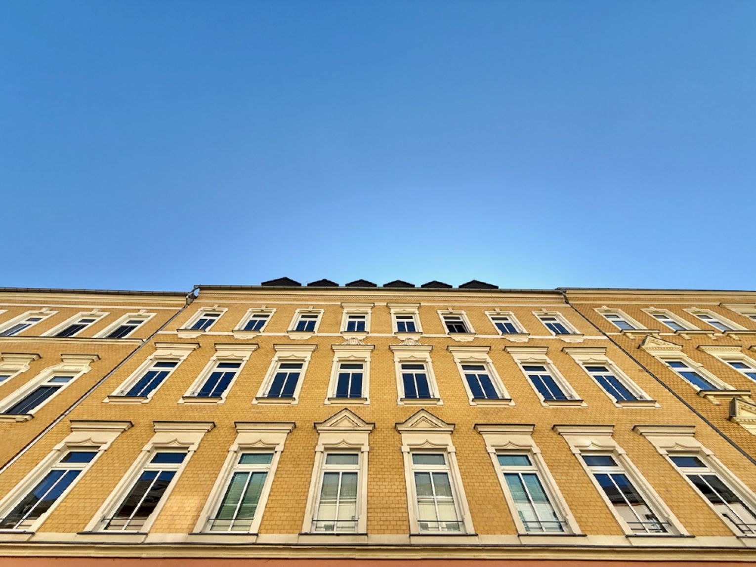 2 Raum • mit Einbauküche • in Bernsdorf • zur Miete • Bad mit Wanne • Chemnitz • jetzt besichtigen