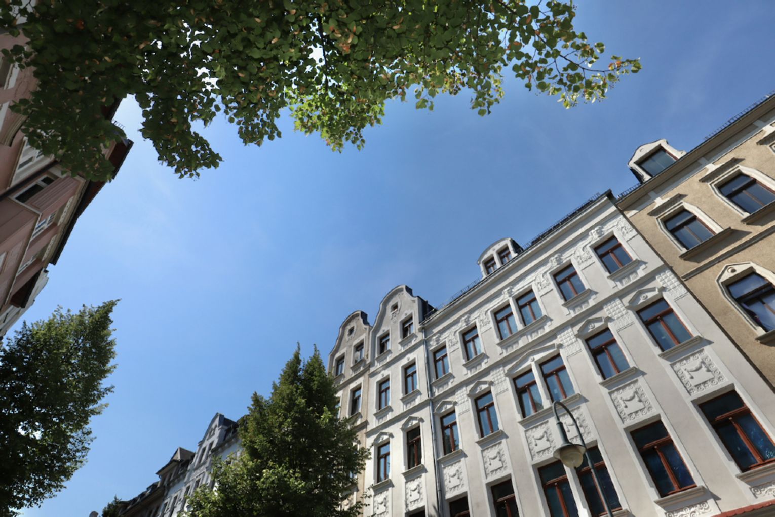 Erstbezug • auf dem Sonnenberg • zur Miete • 2 Zimmer • mit Balkon • im Erdgeschoss • hochwertig
