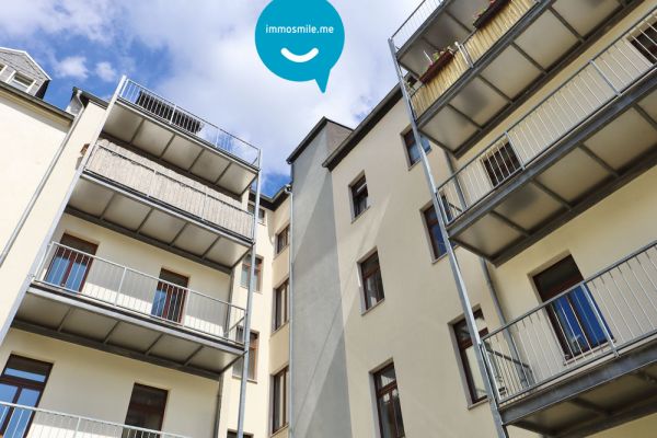 3 Zimmer • Einbauküche • großer Balkon • Lift • barrierefrei • Laminat • Bad mit Wanne • Mieten!?