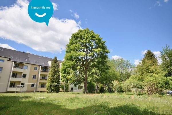 3-Zimmer • praktischer Grundriss • Bad mit Wanne • grünes Gartengrundstück • Stellplätze • TOP!