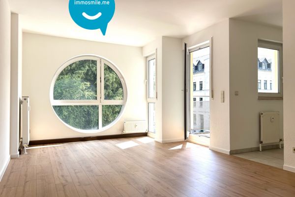 2 Zimmer • individuell • mit Aufzug • Balkon • lichtdurchflutete Räume • mit Stellplatz