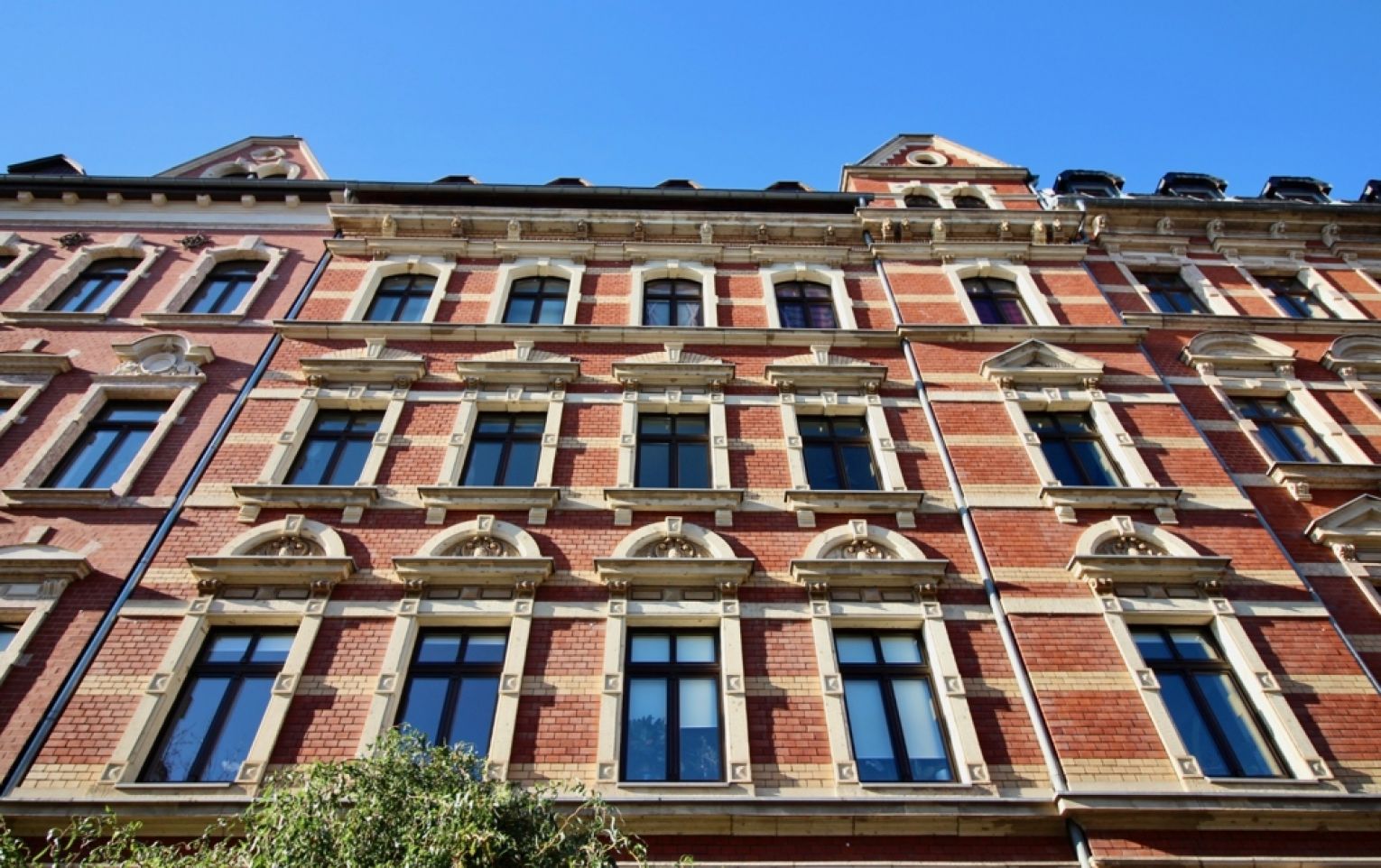 Kaßberg • zentrale Lage • mit Einbauküche • 2-Zimmer • Balkon • Chemnitz • modern • jetzt anrufen