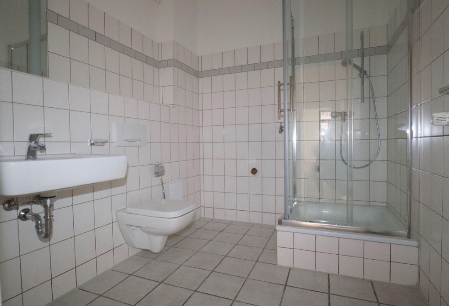 Einbauküche • individuell Wohnen • 2 Zimmer • auf dem Sonnenberg • zur Miete • jetzt anrufen