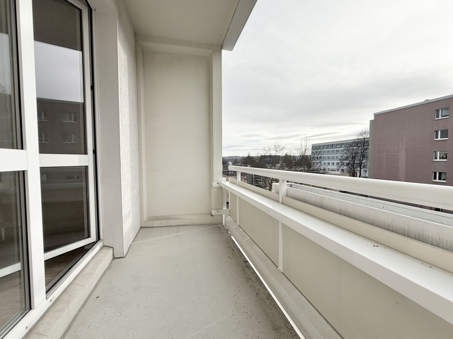 TOP • 3-Zimmer Wohnung • in Kappel • Balkon • Laminat • Einbauküche • jetzt mieten !?