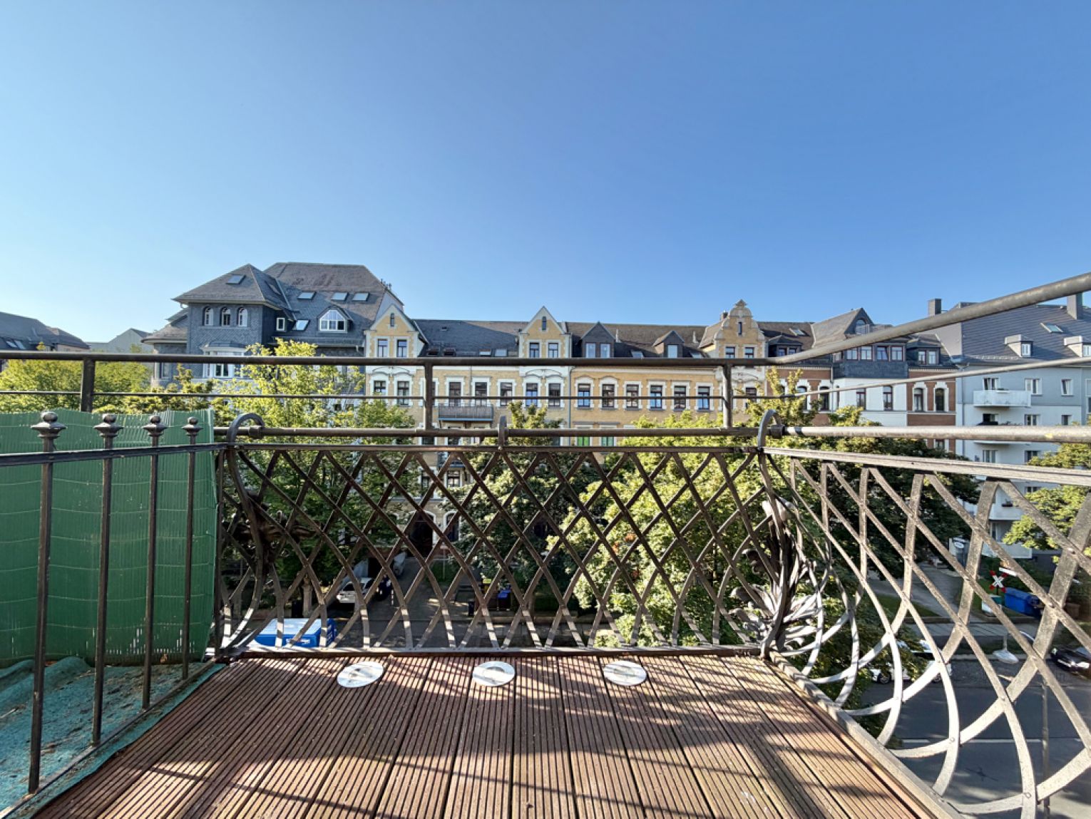 3 Zimmer • mit Balkon • Einbauküche • auf dem Kaßberg • in Chemnitz • zur Miete • ab sofort frei!