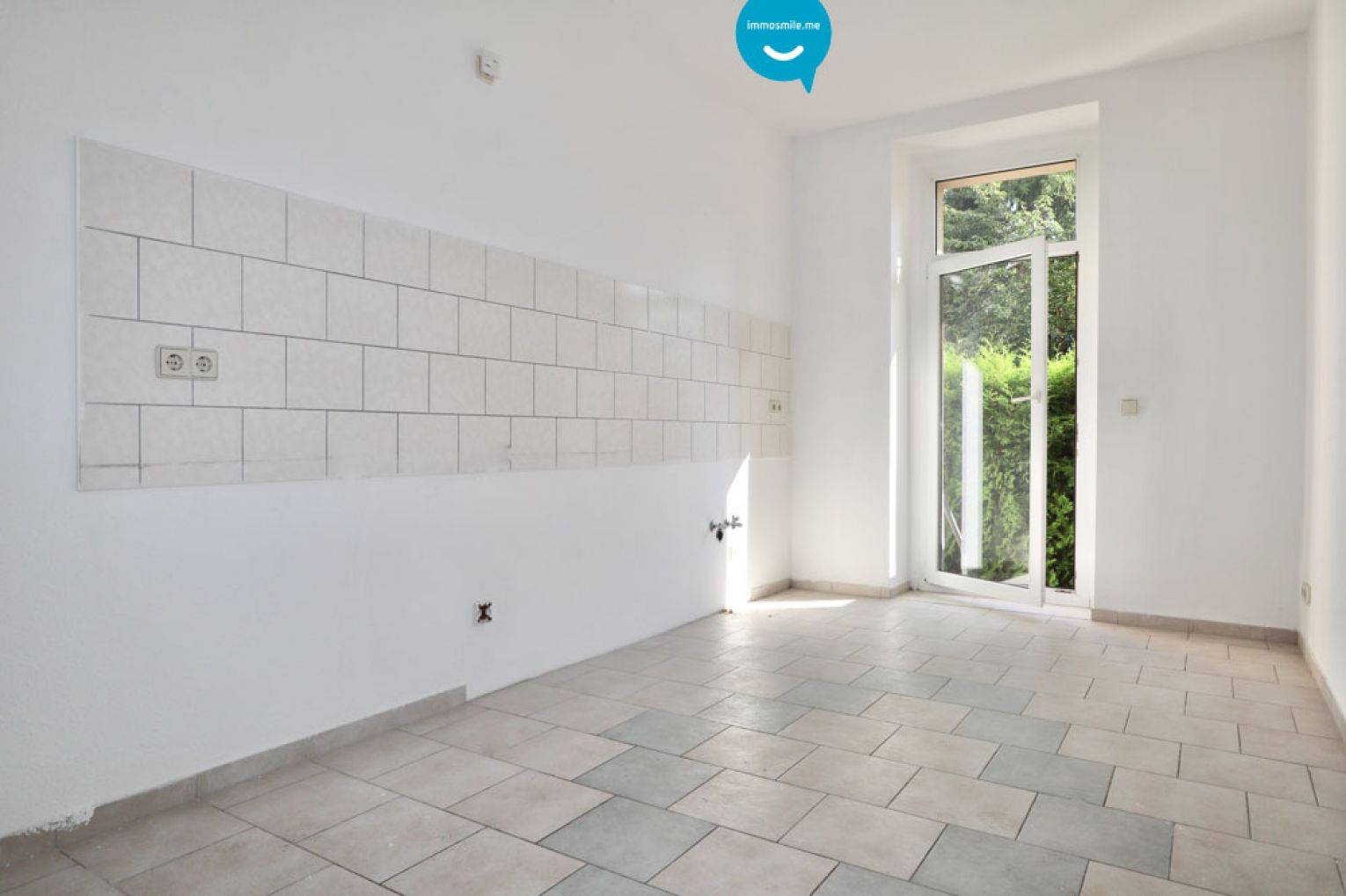 Fußbodenheizung • Terrasse • im Lutherviertel • 2-Raum Wohnung • Chemnitz • Tageslichtbad