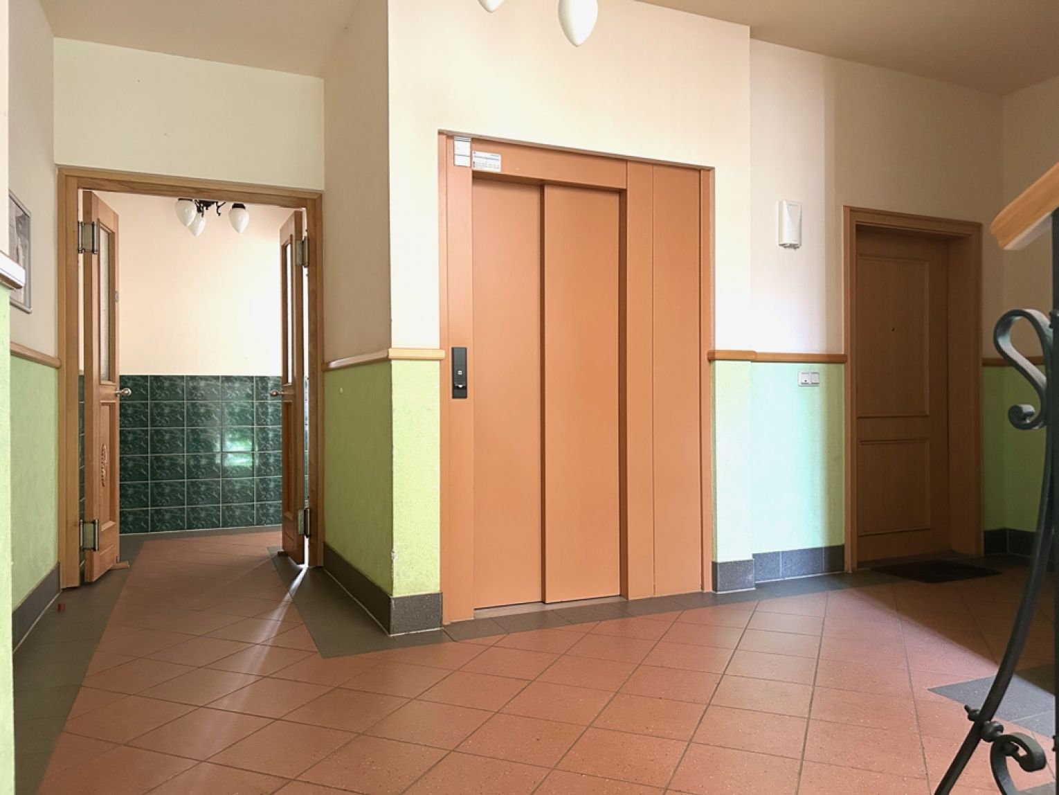 3-Zimmer • Kaßberg • Balkon • perfekte Lage • große Küche • für Familien • zur Miete