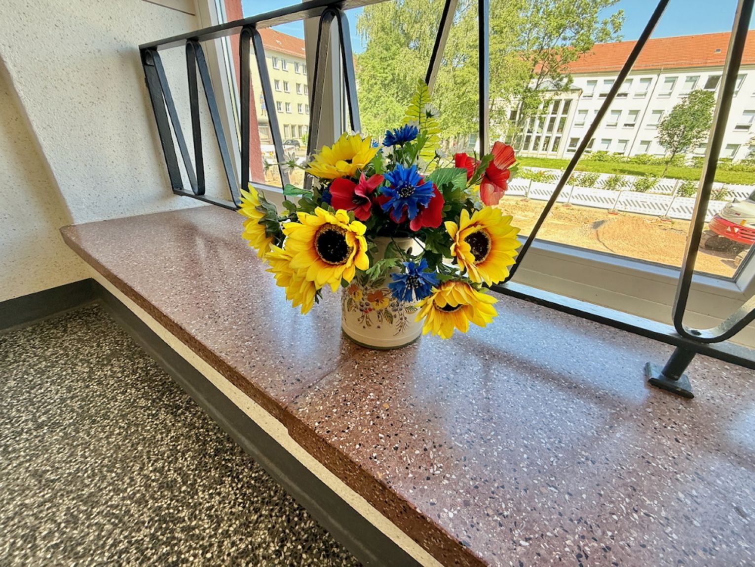 3 Zimmer • zur Miete • mit Balkon • Einbauküche • im Lutherviertel • in Chemnitz • schnell sein!