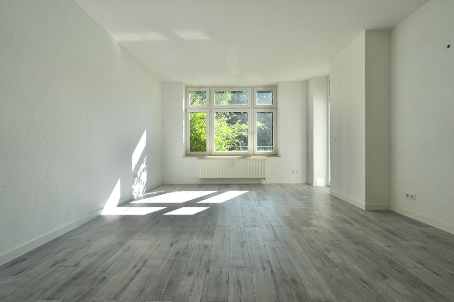 3-Raum Wohnung • Kaßberg • offene Küche • Balkon • Fußbodenheizung • in Chemnitz • schnell sein