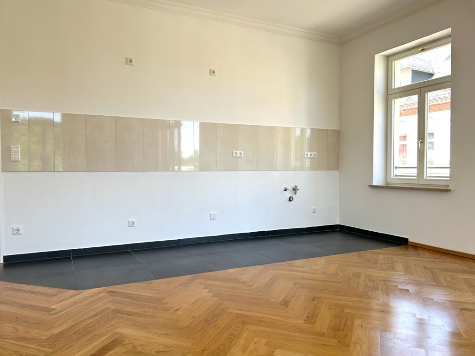 Balkon • Chemnitz • Tageslichtbad • 2-Raum Wohnung • offner Wohn-und Essbereich • zur Miete