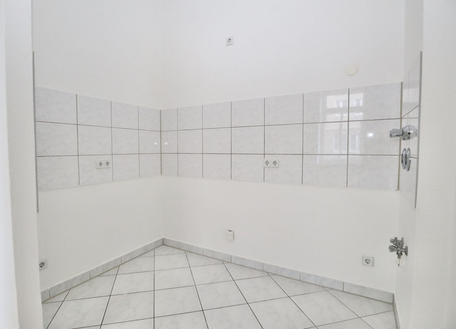 2-Raum Wohnung • Erdgeschoss • Lutherviertel • Tageslichtbad • in Chemnitz • jetzt mieten