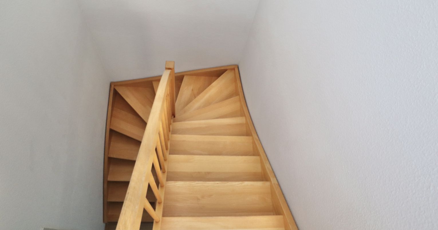 3-Raum Wohnung • Dachgeschoss • in Schloßchemnitz • Maisonette • 2 Bäder • Balkon • jetzt anrufen