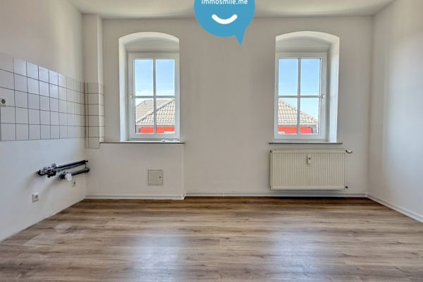 4 Zimmer • ruhige Lage • große Grünfläche • Tageslichtbad • kompakter Grundriss • Termin gewünscht ?