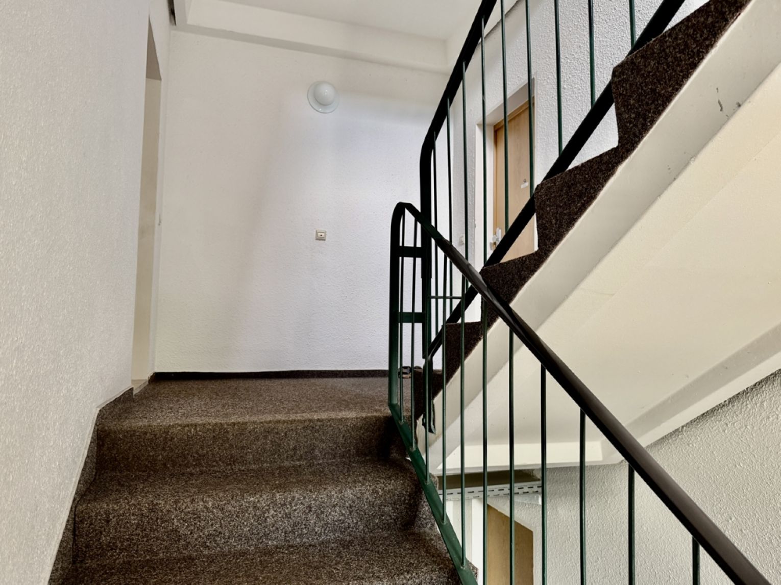 Eigentumswohnung • in Chemnitz • vermietet • 3 Zimmer mit Balkon • mit Stellplatz • in Reichenbrand