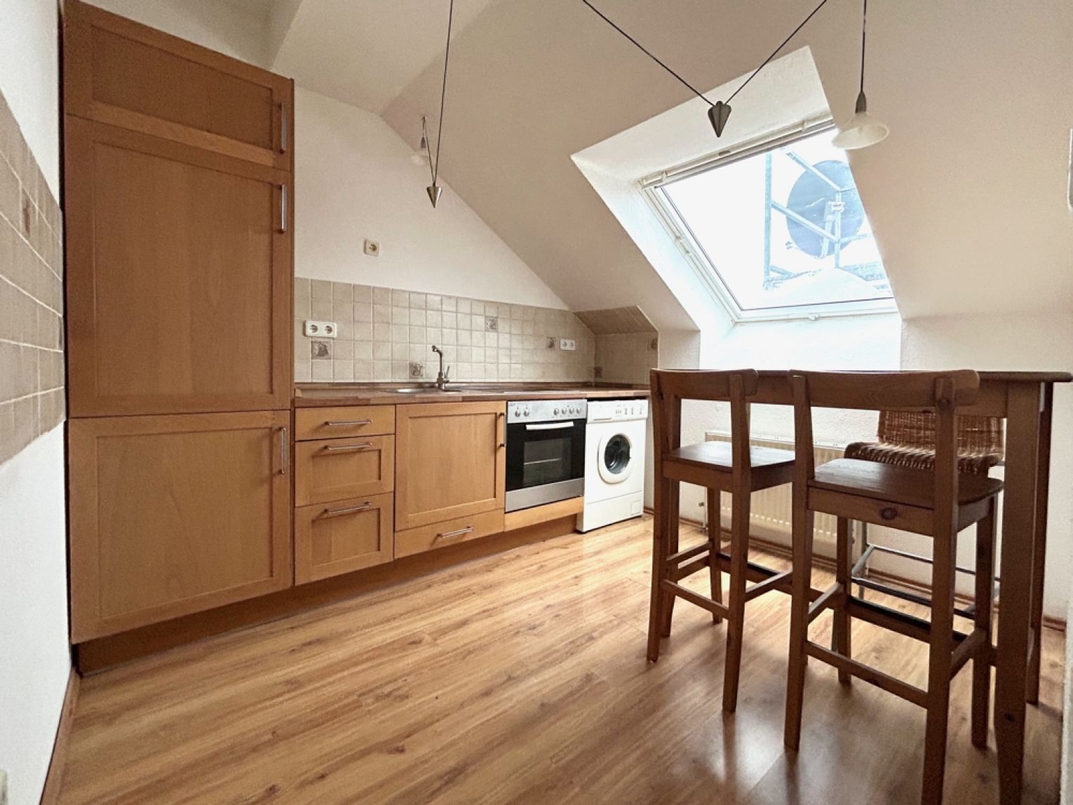 Mietwohnung • 1 Raumwohnung • mit Einbauküche • in Schloßchemnitz • jetzt Termin vereinbaren