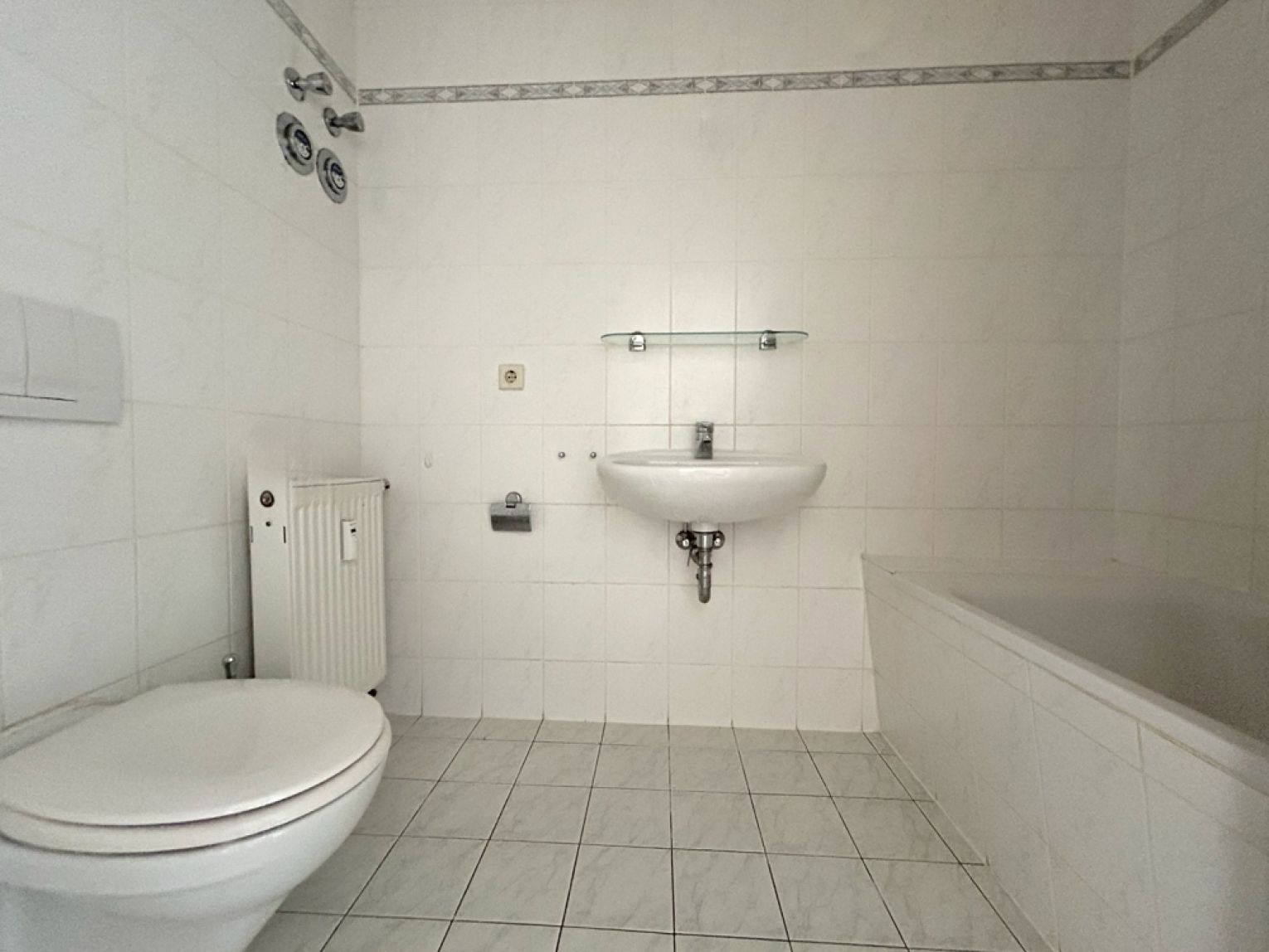 Kaßberg • offenes Wohnen • Balkon • 2 Zimmer • Tiefgarage • zur Miete • schnell sein