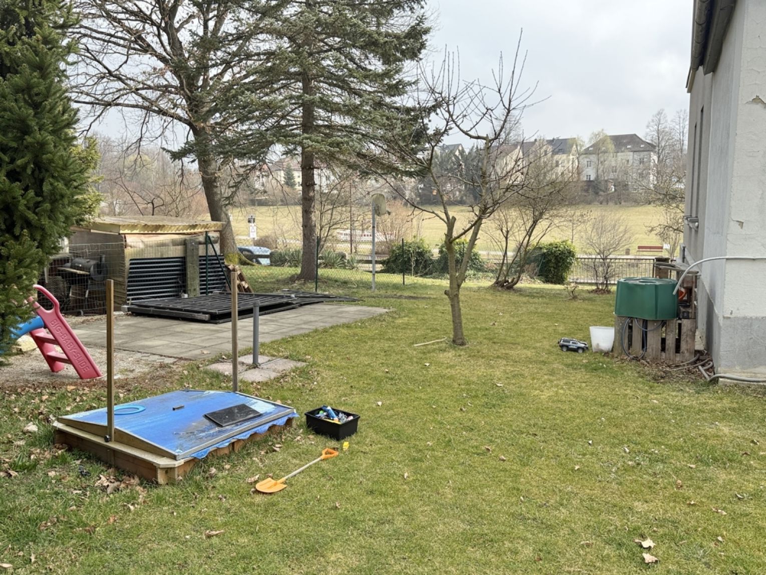 Modernes Bad • große Wohnküche • schöne Stadvilla • Gartennutzung • Stellplatz • Oberlungwitz