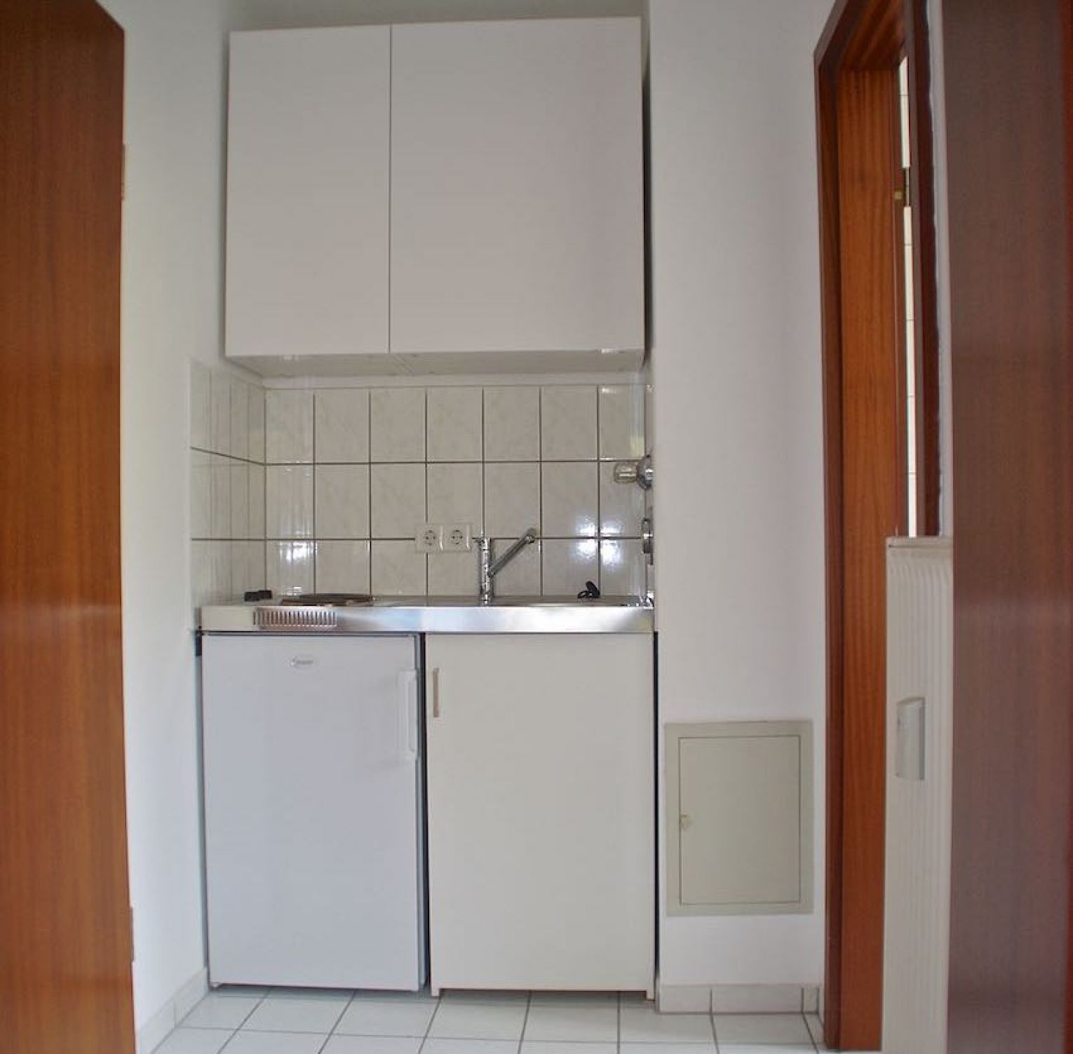 1-Raum-Apartment • Schlosschemnitz • Pantry-Küche • Balkon • modernes Laminat • TOP!