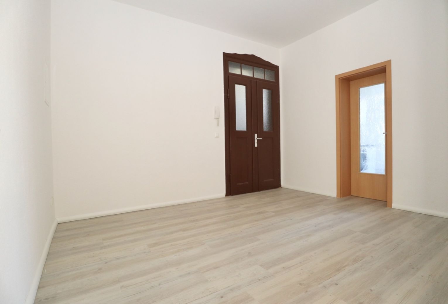 Kaßberg • jetzt schnell sein • 2-Zimmer • mit Balkon • Einbauküche • Wanne&Dusche