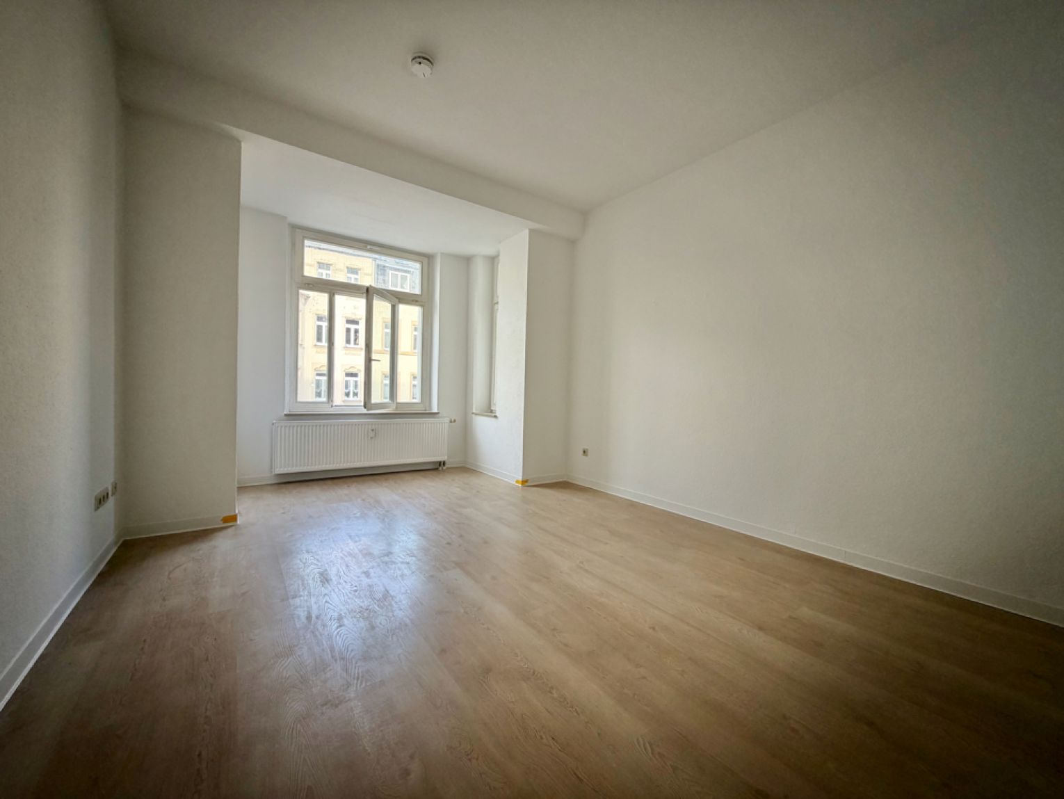 1 Zimmer • auf dem Kaßberg • zur Miete • 