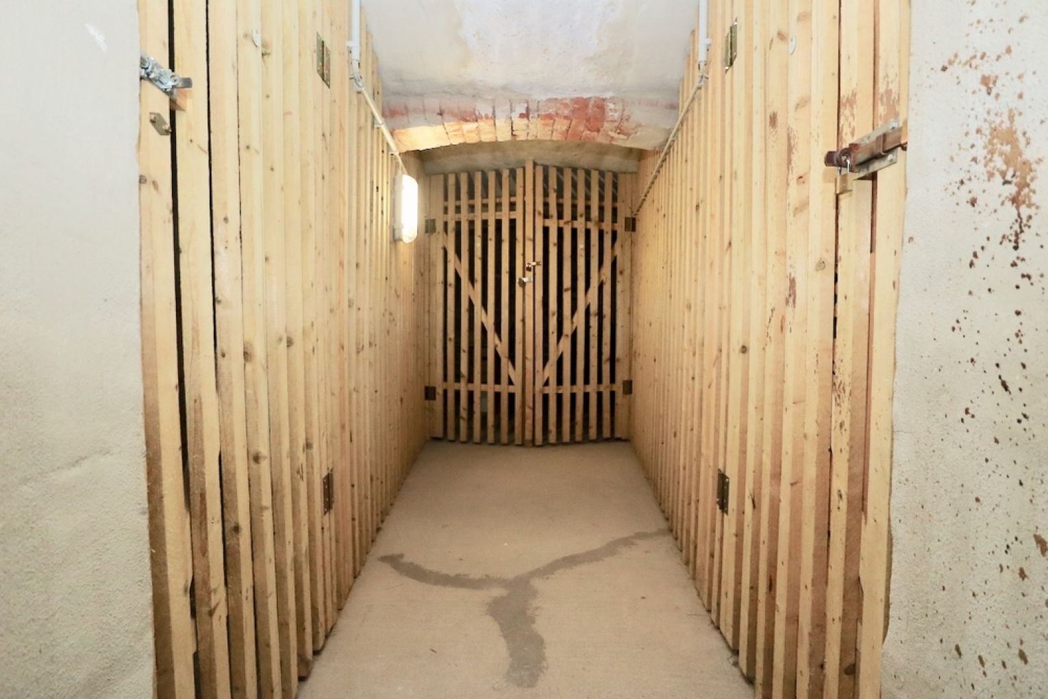 Kapitalanlage • vermietete Gewerbeeinheit • 2 Zimmer • mit Stellplatz • Chemnitz • jetzt erwerben !