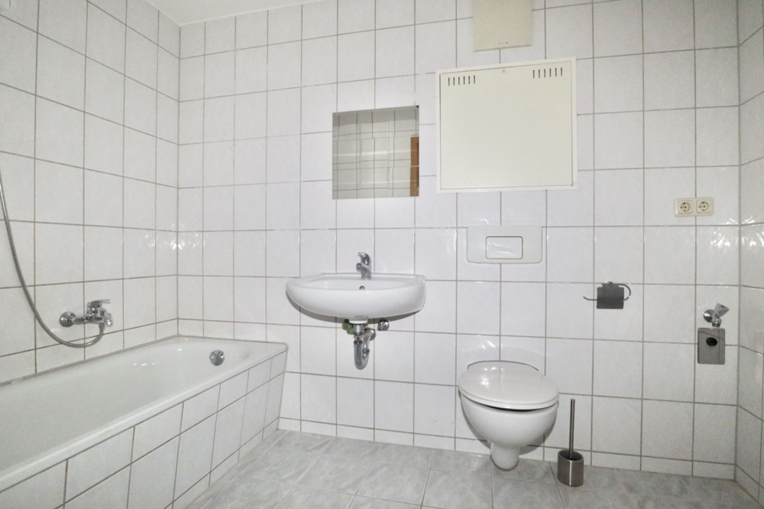 Gablenz • 2-Raum Wohnung • in Chemnitz • Einbauküche • Dachgeschoss • jetzt mieten