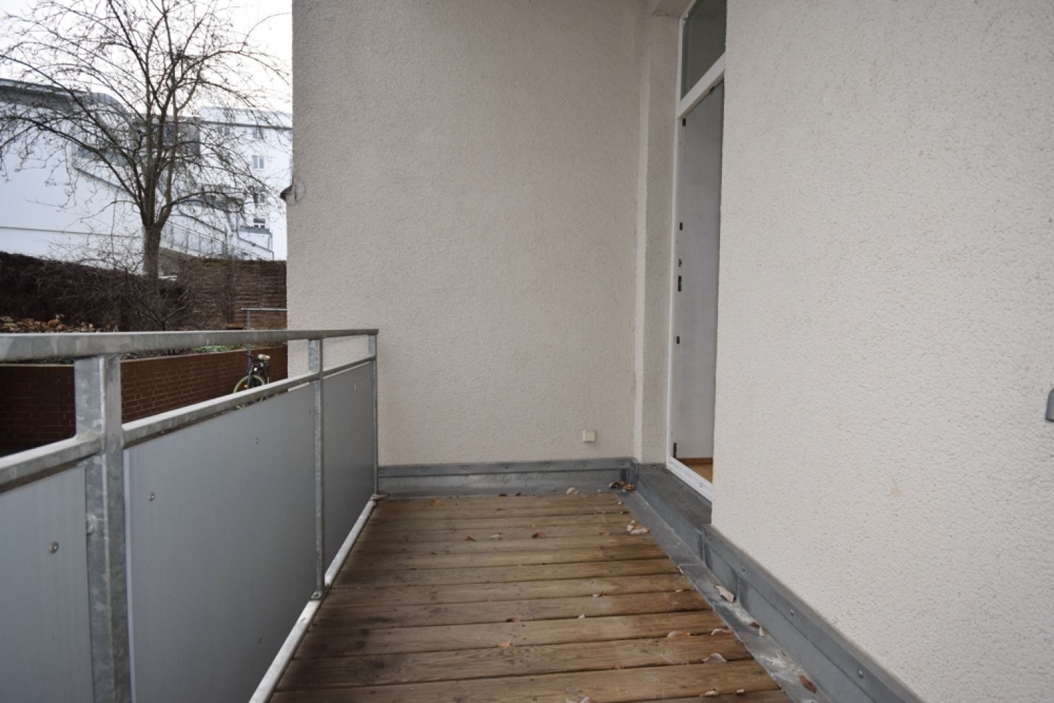 3-Raum Wohnung in Chemnitz • Parkett • Balkon • Wanne • Aufzug • Jugendstil • jetzt anrufen