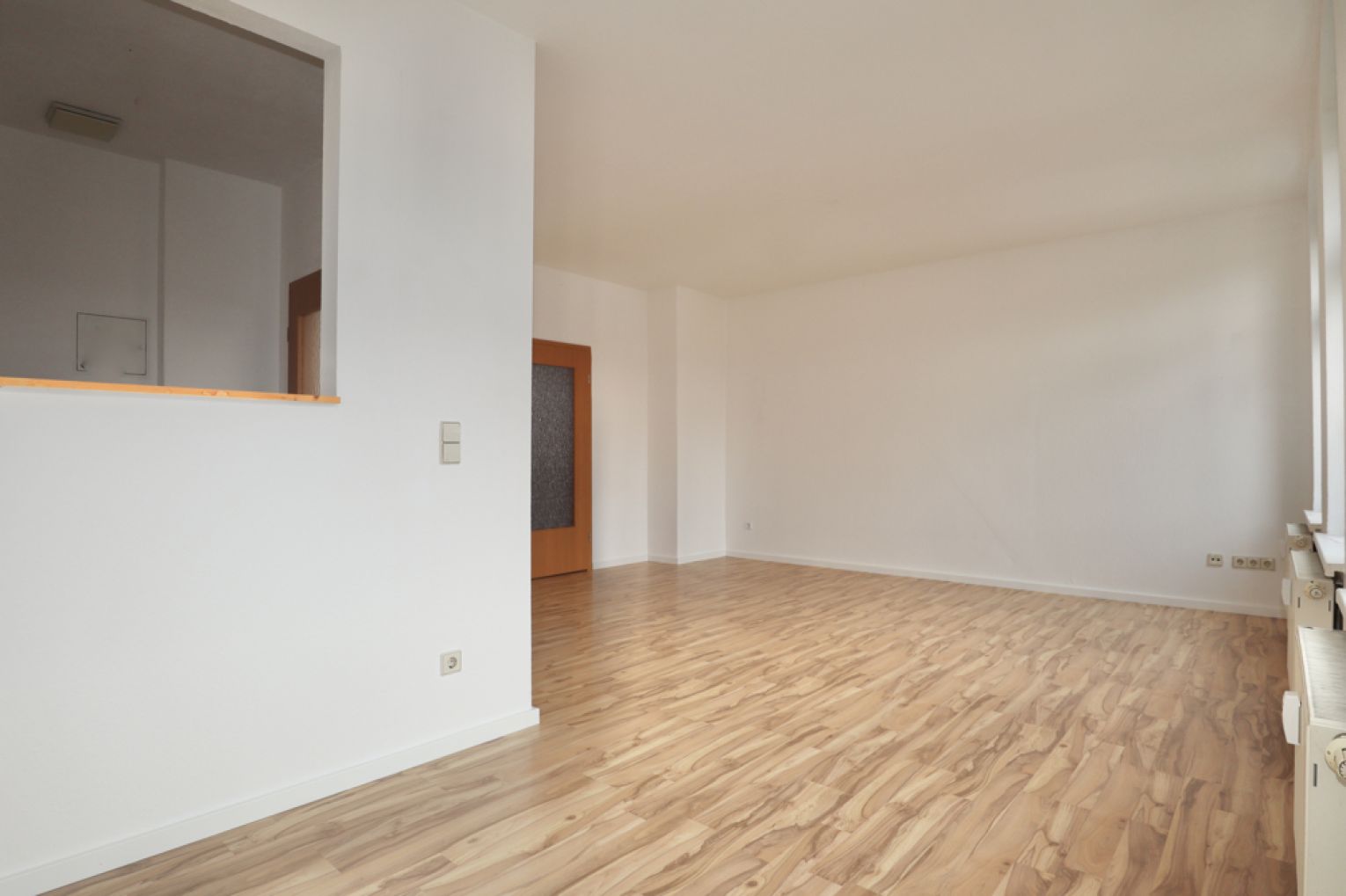 Altendorf • Balkon • 3-Raum Wohnung • Einbauküche • Stellplatz • in Chemnitz • jetzt anrufen