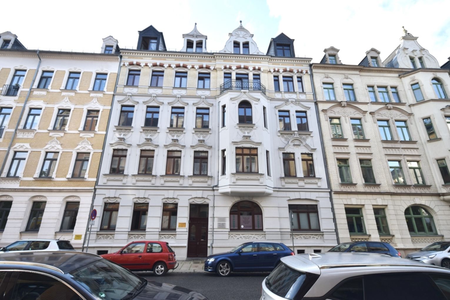 Wintergarten • 2-Raum-Wohnung • Balkon • Laminat • Bad mit Wanne & Dusche • Kaßberg • Termin machen!