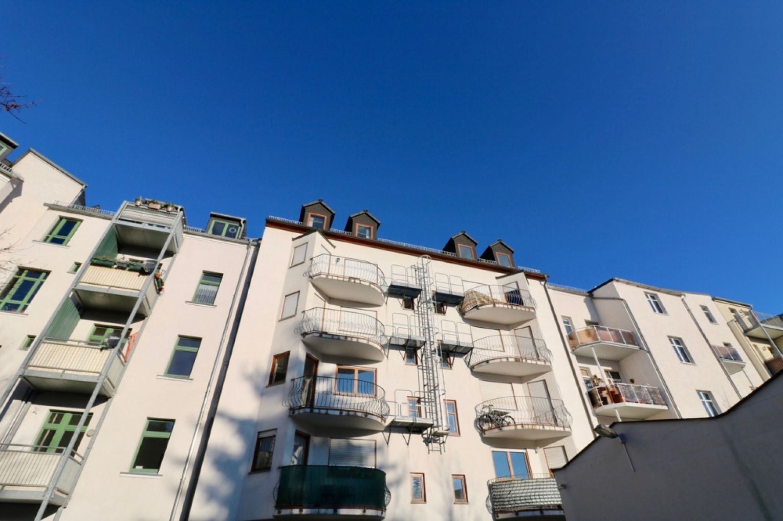 2-Zimmer • Lutherviertel • Einbauküche • Dachgeschoss • Aufzug • in Chemnitz • jetzt anmieten!