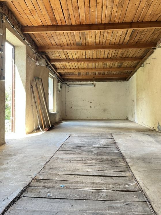 Einfamilienhaus • Oberlungwitz • Maisonette • Einliegerwohnung • Garten • Garage