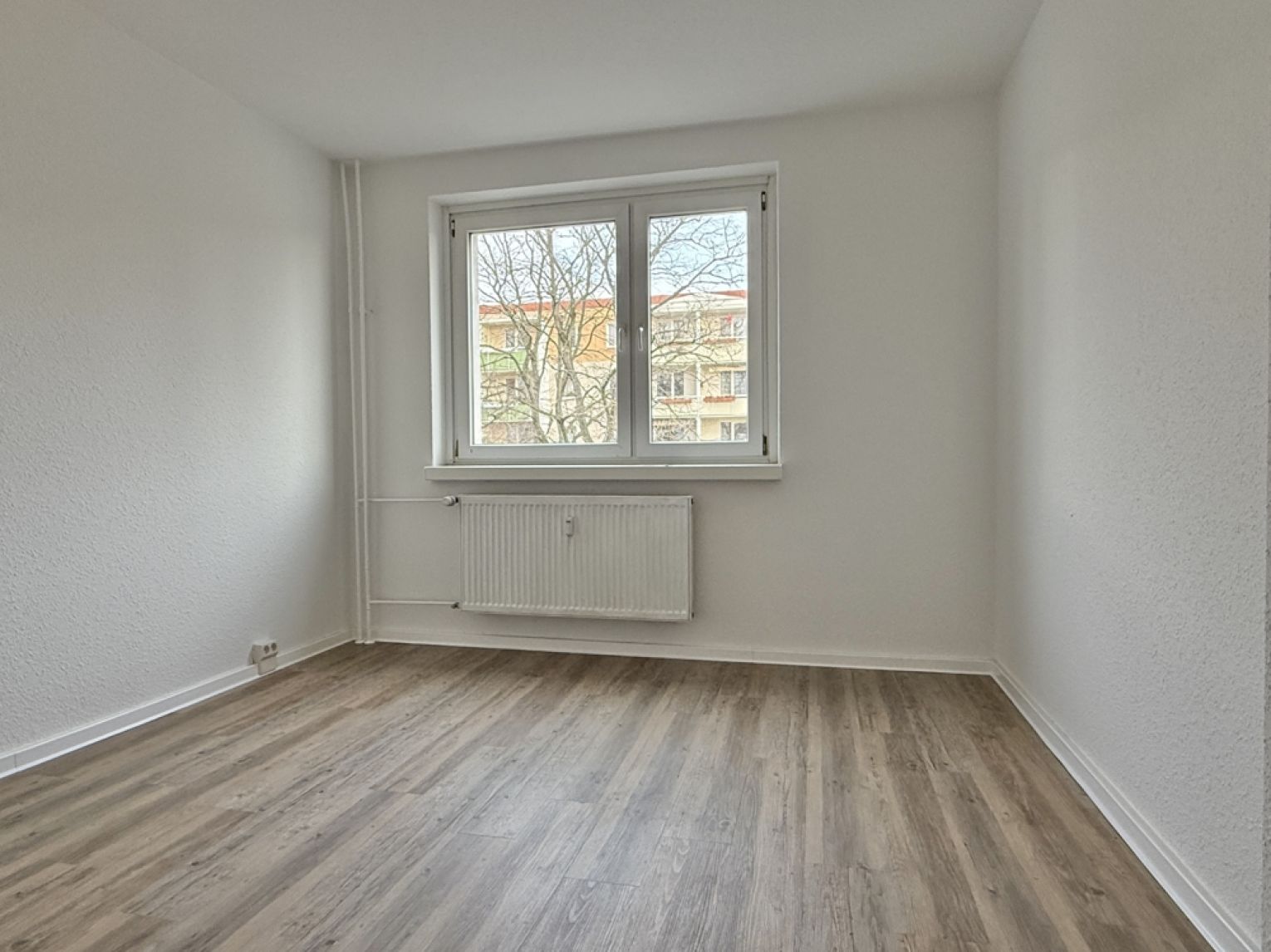 3-Zimmer Wohnung • in Kappel • Balkon • optionale Einbauküche • Bad mit Wanne und Fussbodenheizung