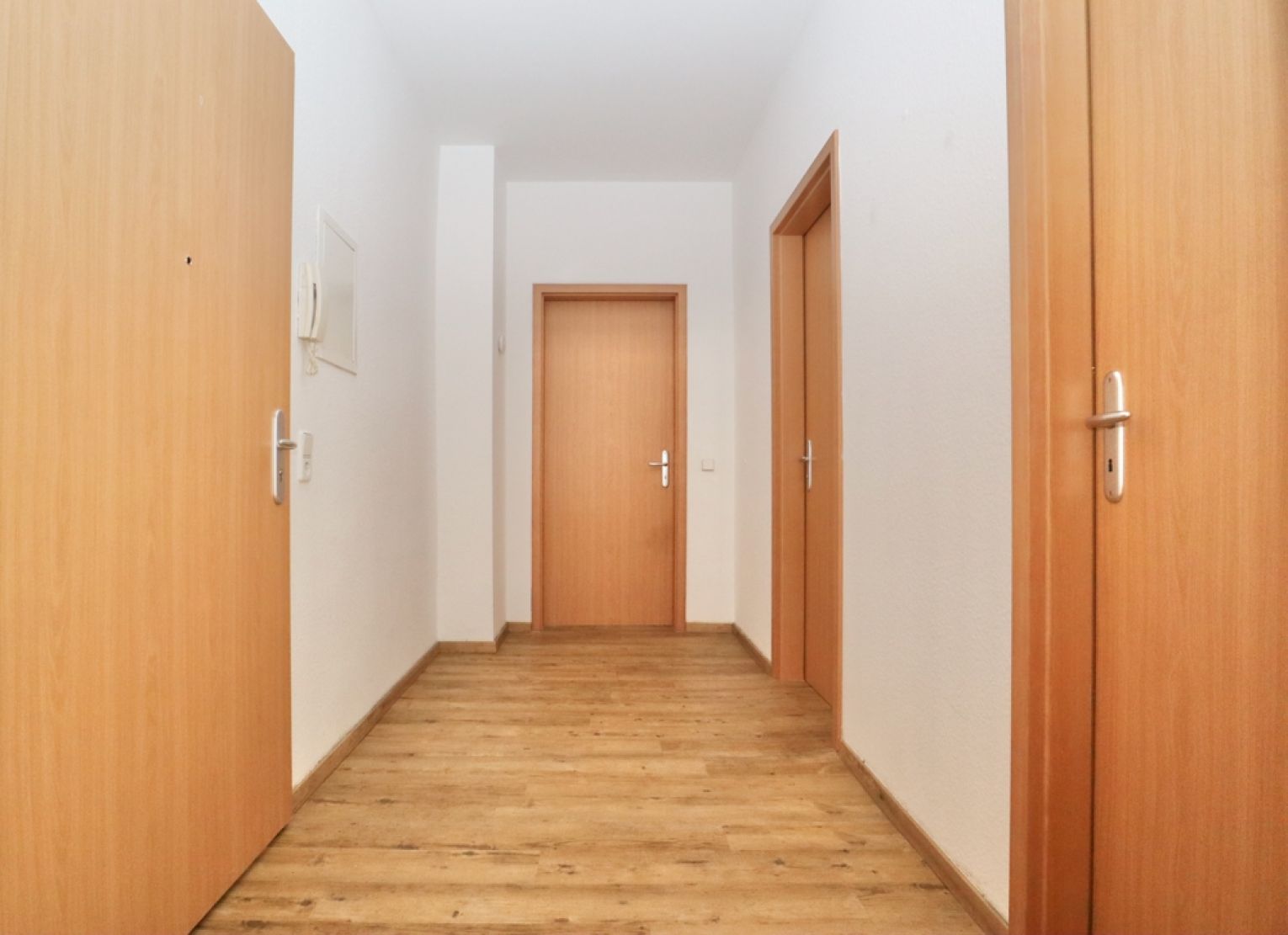 mit Küche • zur Miete • 2-Zimmer • Dusche • Vinylboden • Schloßchemnitz • schnell anrufen!