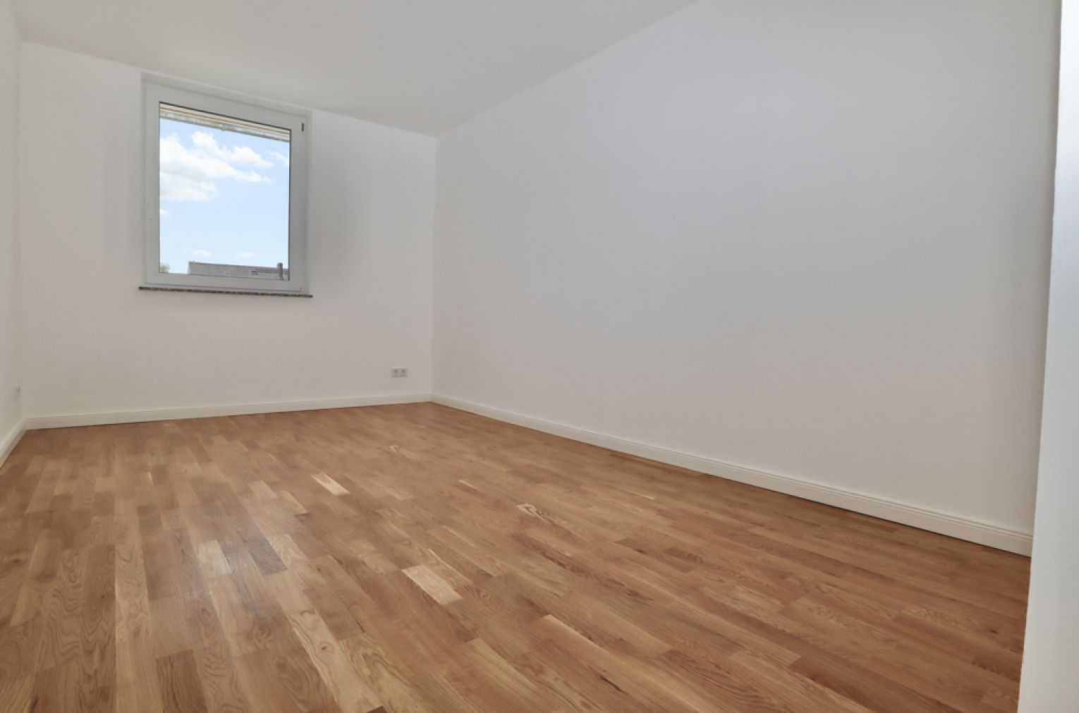 Sonnenberg • Maisonette • Chemnitz • Erstbezug • Fußbodenheizung • Balkon • Dachgeschoss • zur Miete