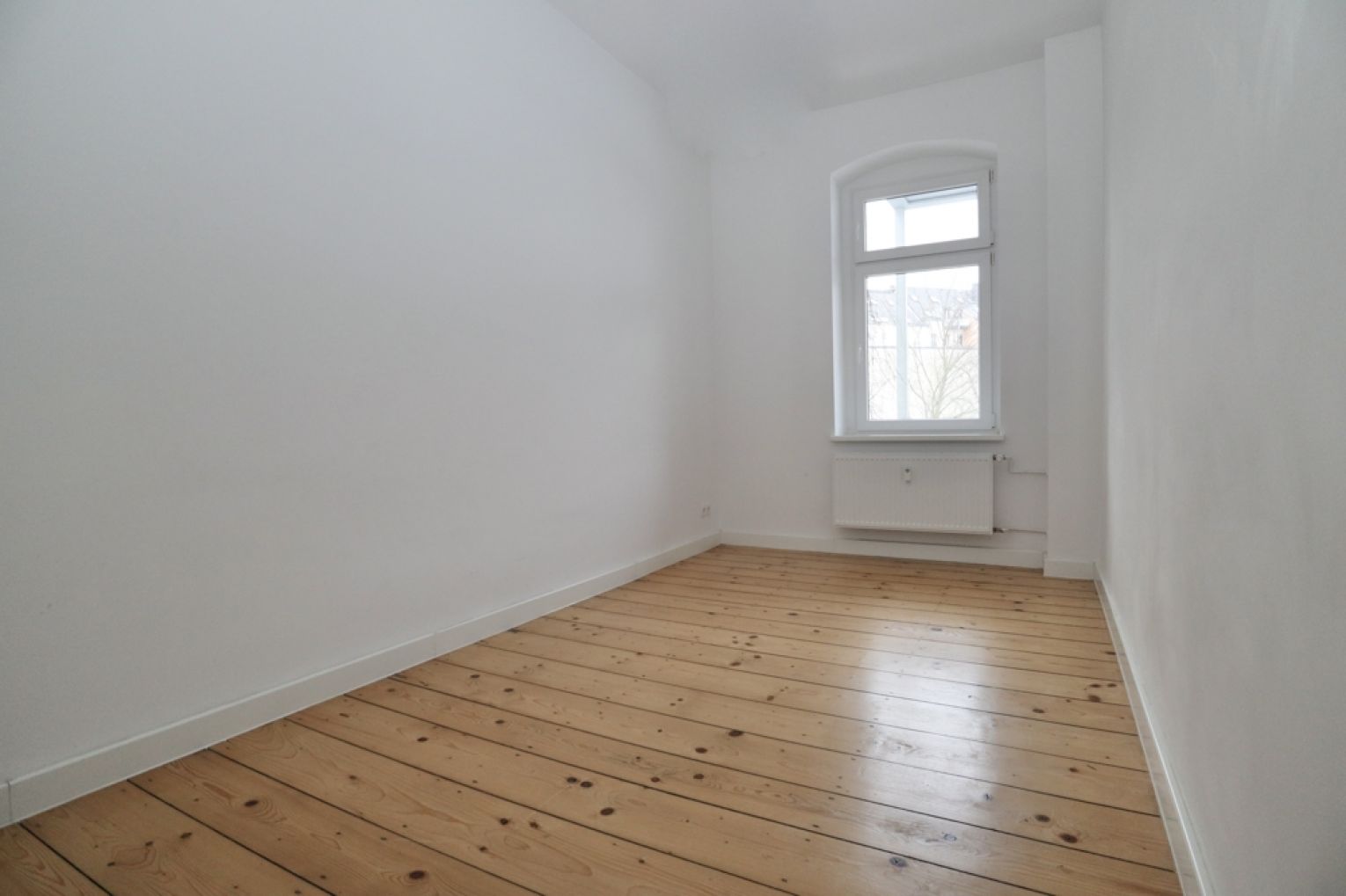 4-Raum Wohnung • Sonnenberg  • Balkon • in Chemnitz • jetzt anrufen • Altbau • Tageslichtbad