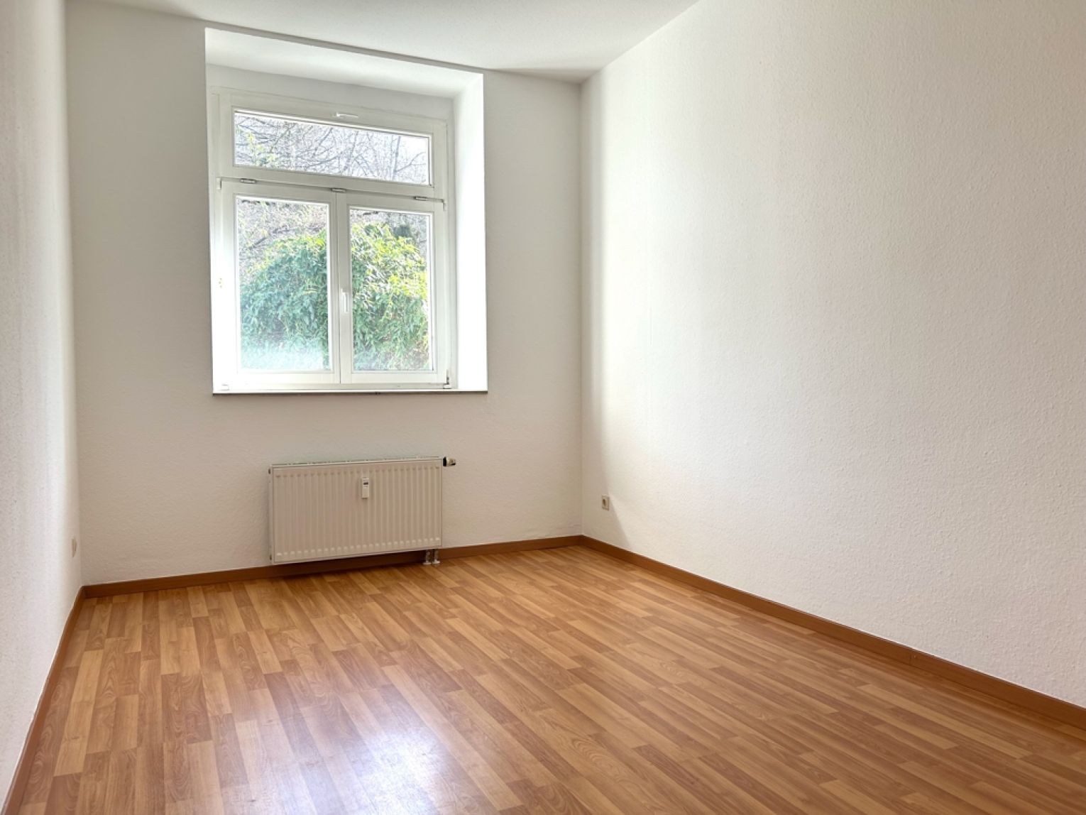 Kaßberg • offenes Wohnen • Balkon • 2 Zimmer • Tiefgarage • zur Miete • schnell sein